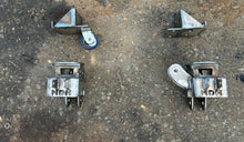 Load image into Gallery viewer, Ford rear air ride kit
