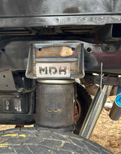 Load image into Gallery viewer, Ford rear air ride kit