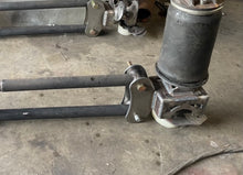 Load image into Gallery viewer, Rear bolt on air ride kit