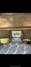 Load image into Gallery viewer, Rear bolt on air ride kit